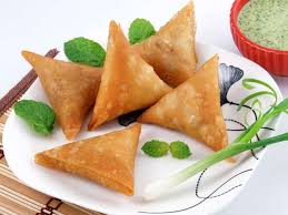 Samosa Qeema 3 Pcs